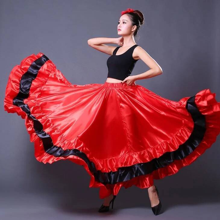 Jupe de danseuse gitane espagn - Drone Camera Stabilized avis et prix